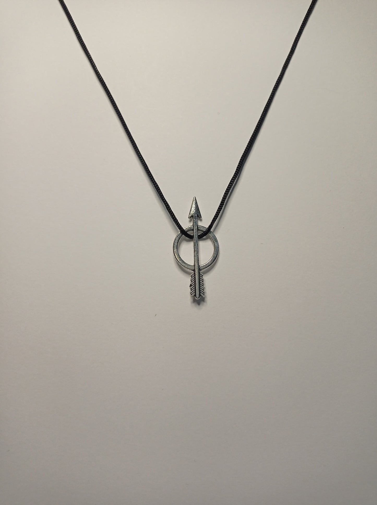 Arrow Kolye