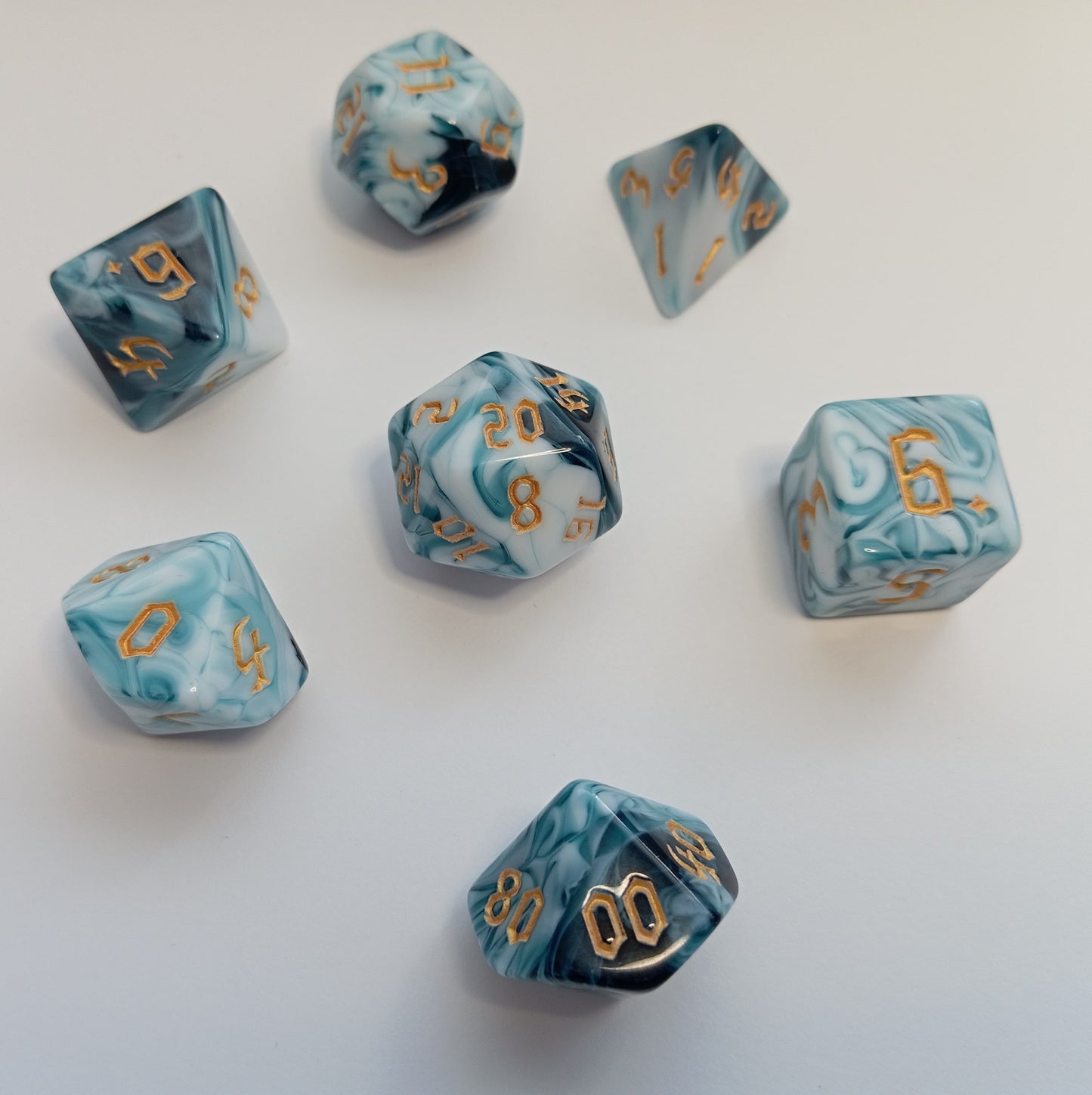 Derinliklerin Çağrısı Zar Seti - DND, RPG ve FRP Masaüstü Oyun Zarları