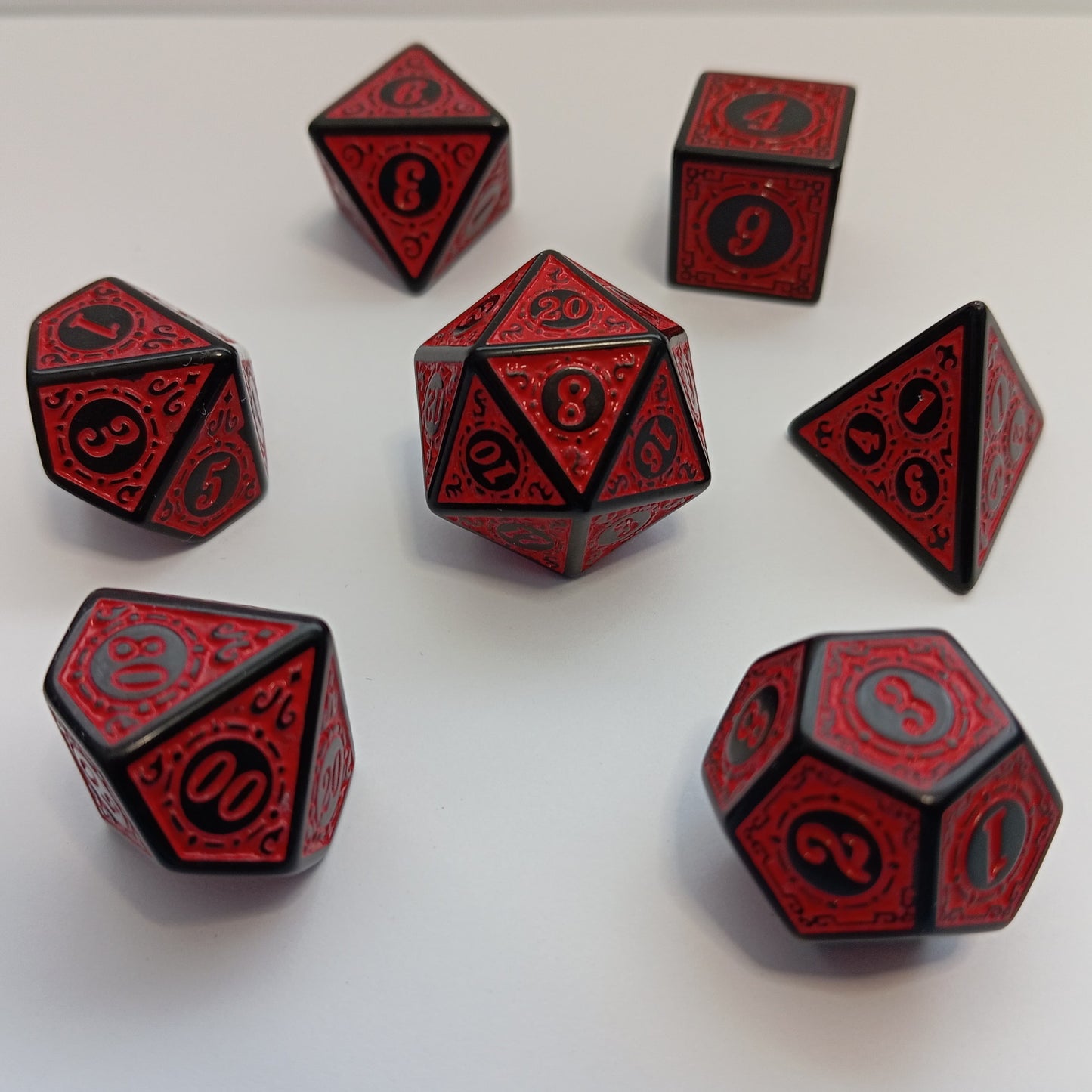 Kanlı Rünler Zar Seti - DND, RPG ve FRP Masaüstü Oyun Zarları