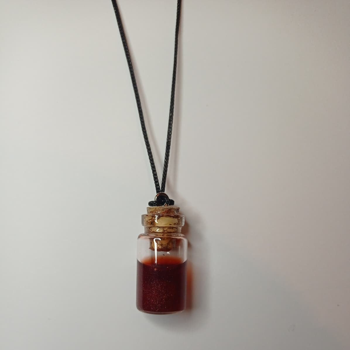 Blood Potion Kolye