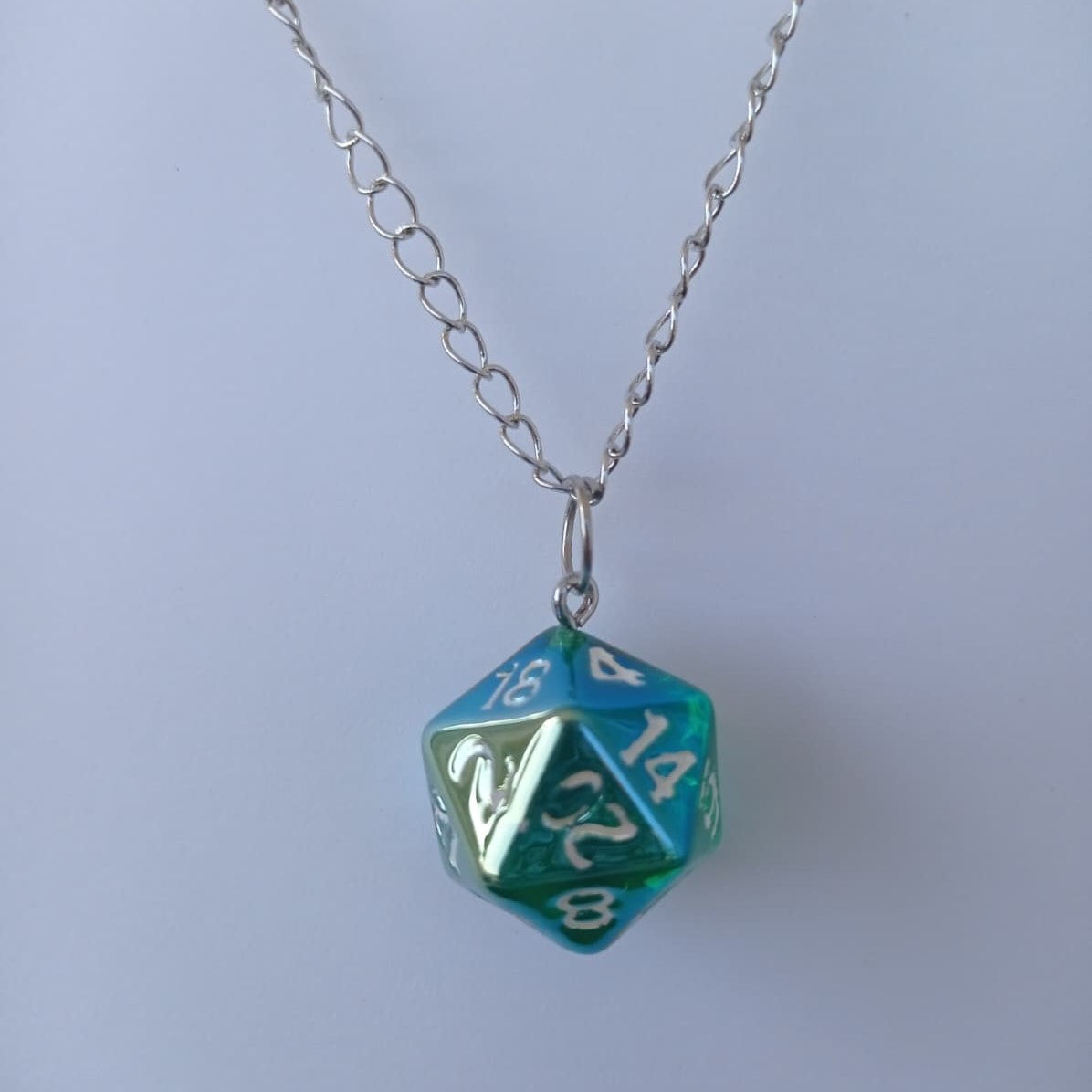 Forestlight D20 Kolye