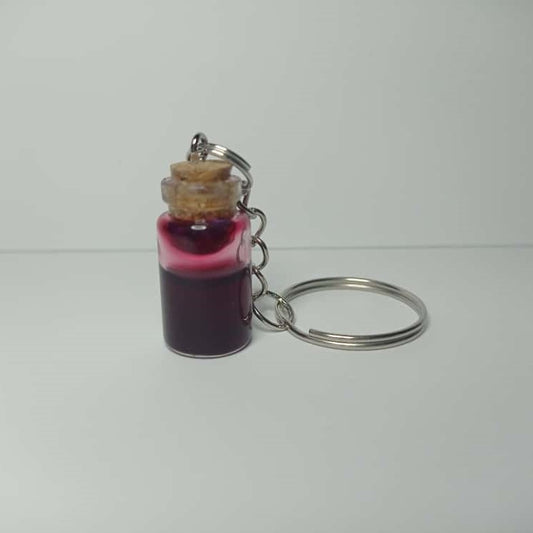 Scarlet Charm Anahtarlık