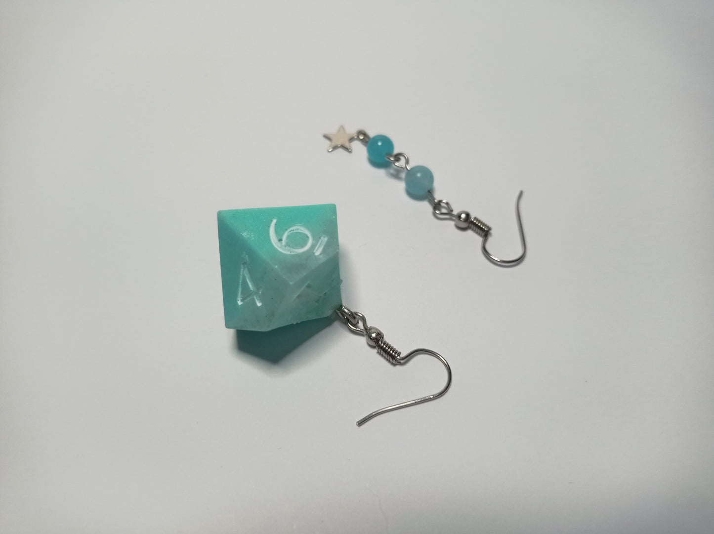 Mint Yeşili D10 Zar Küpe & Amazonit Taşı Küpe Seti