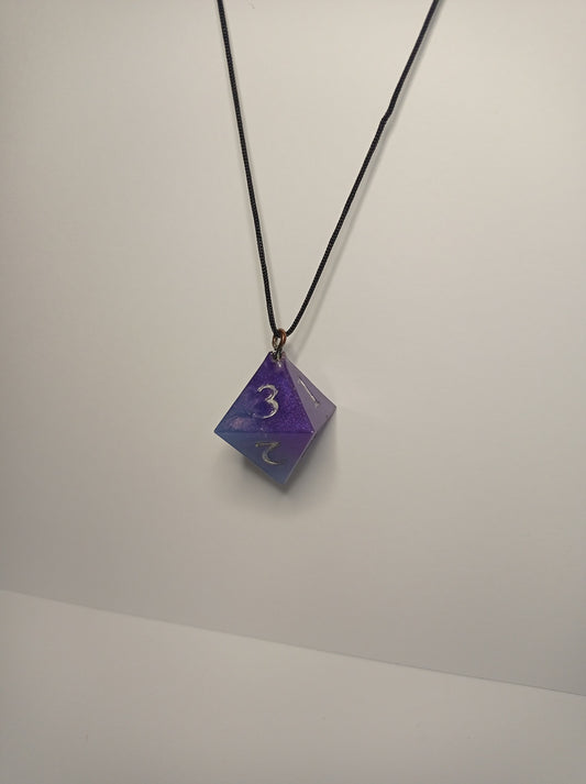 Simli Mor ve Mavi D8 Kolye