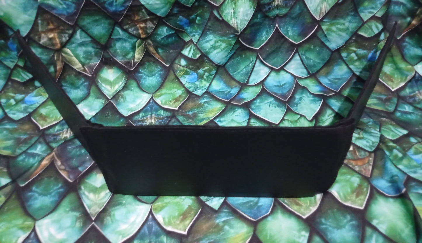GM Screen (29,5 × 17 cm – 3 Parça)