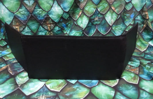 GM Screen (29,5 × 17 cm – 3 Parça)