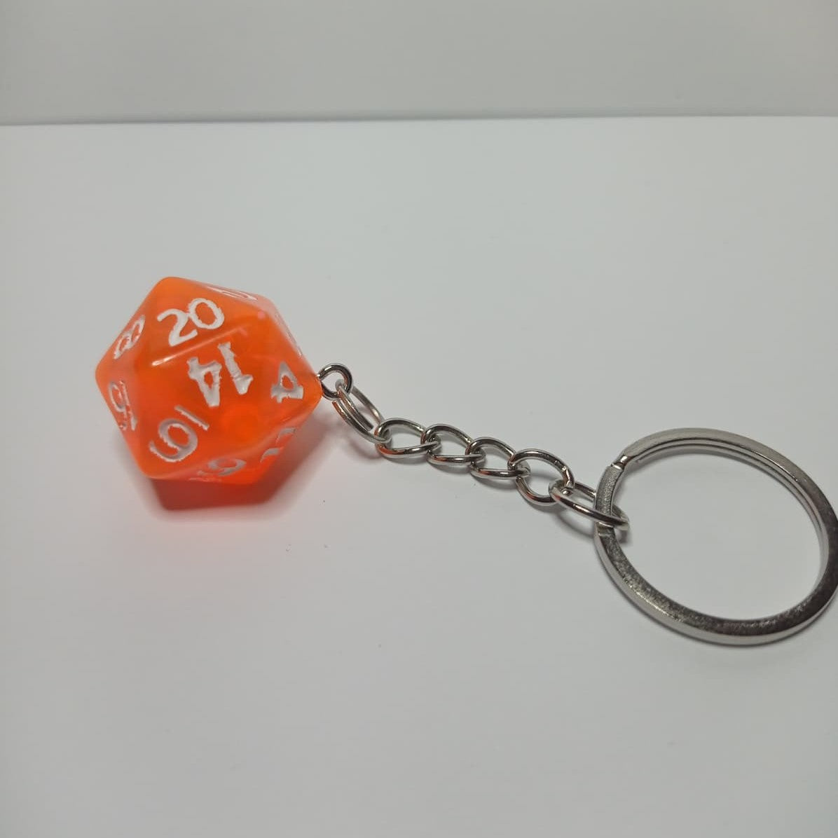 Turuncu D20 Zar Anahtarlık