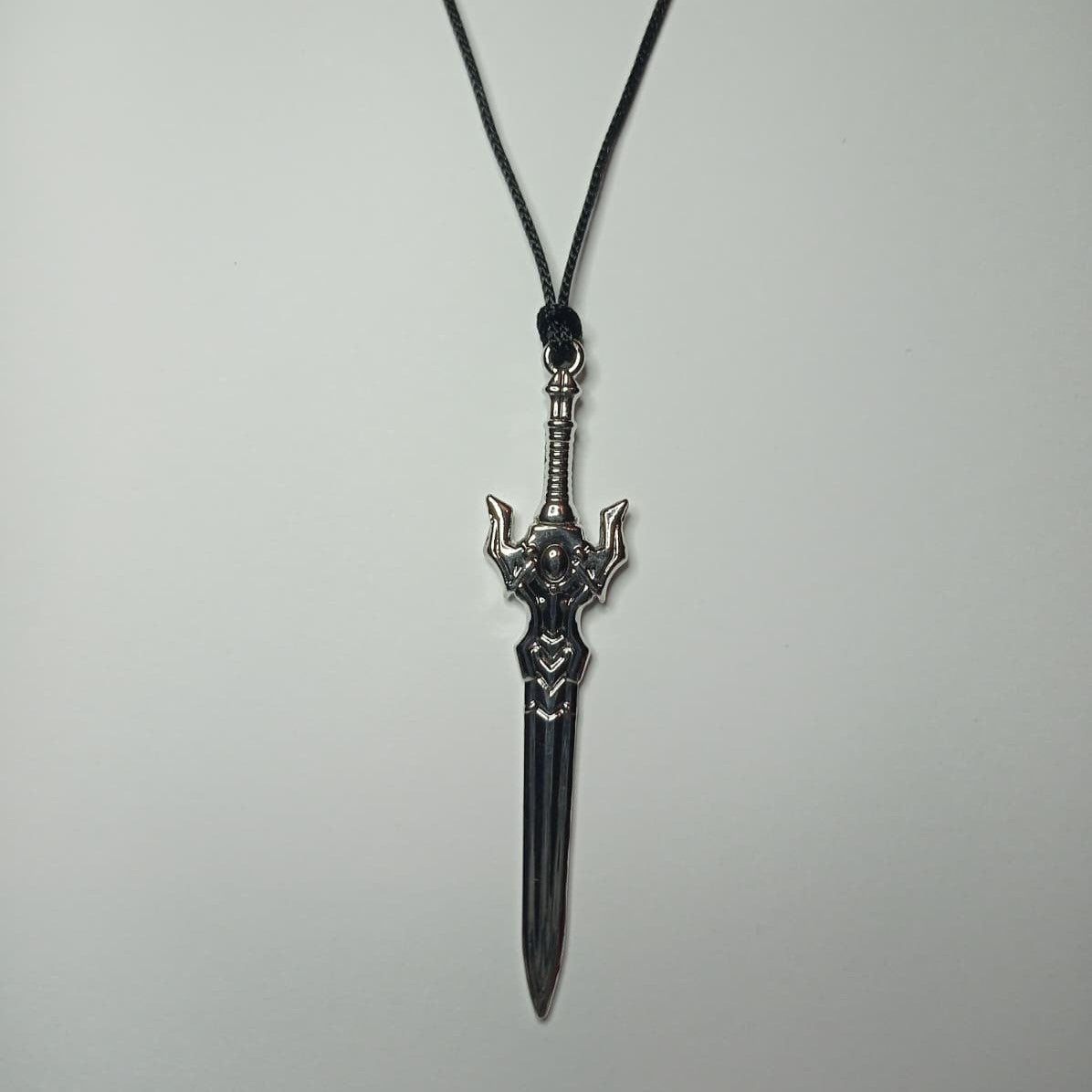 Short Sword Kolye