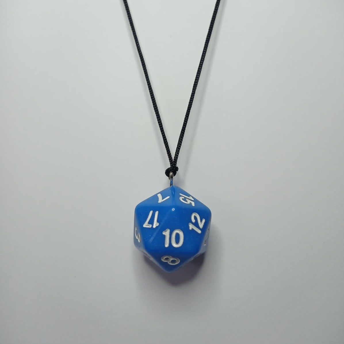Mavi D20 Zar Kolye