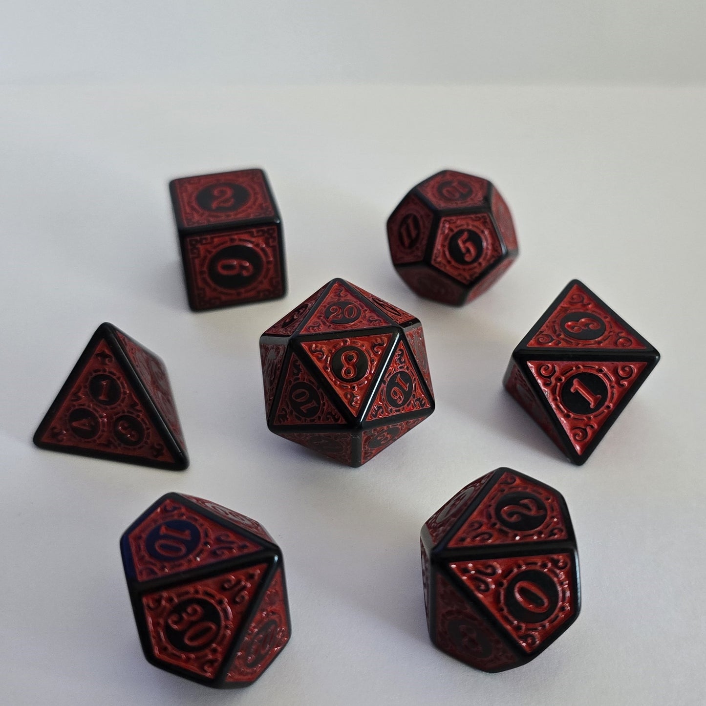 Kanlı Rünler Zar Seti - DND, RPG ve FRP Masaüstü Oyun Zarları