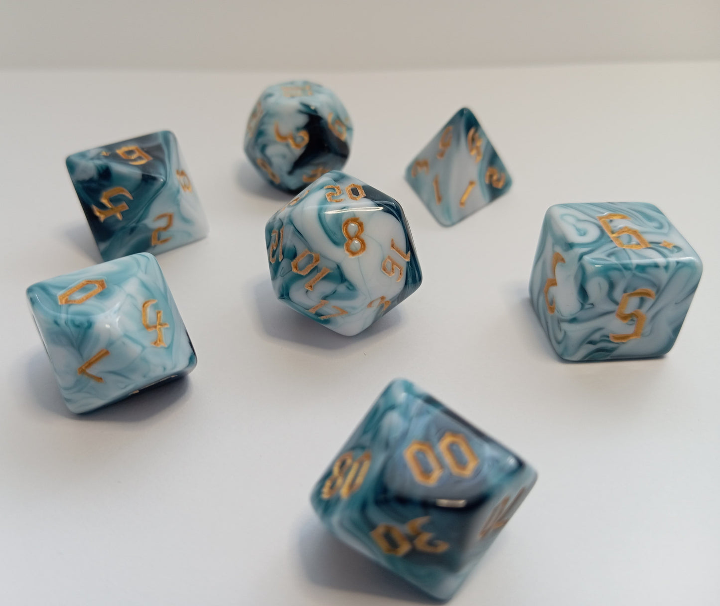 Derinliklerin Çağrısı Zar Seti - DND, RPG ve FRP Masaüstü Oyun Zarları