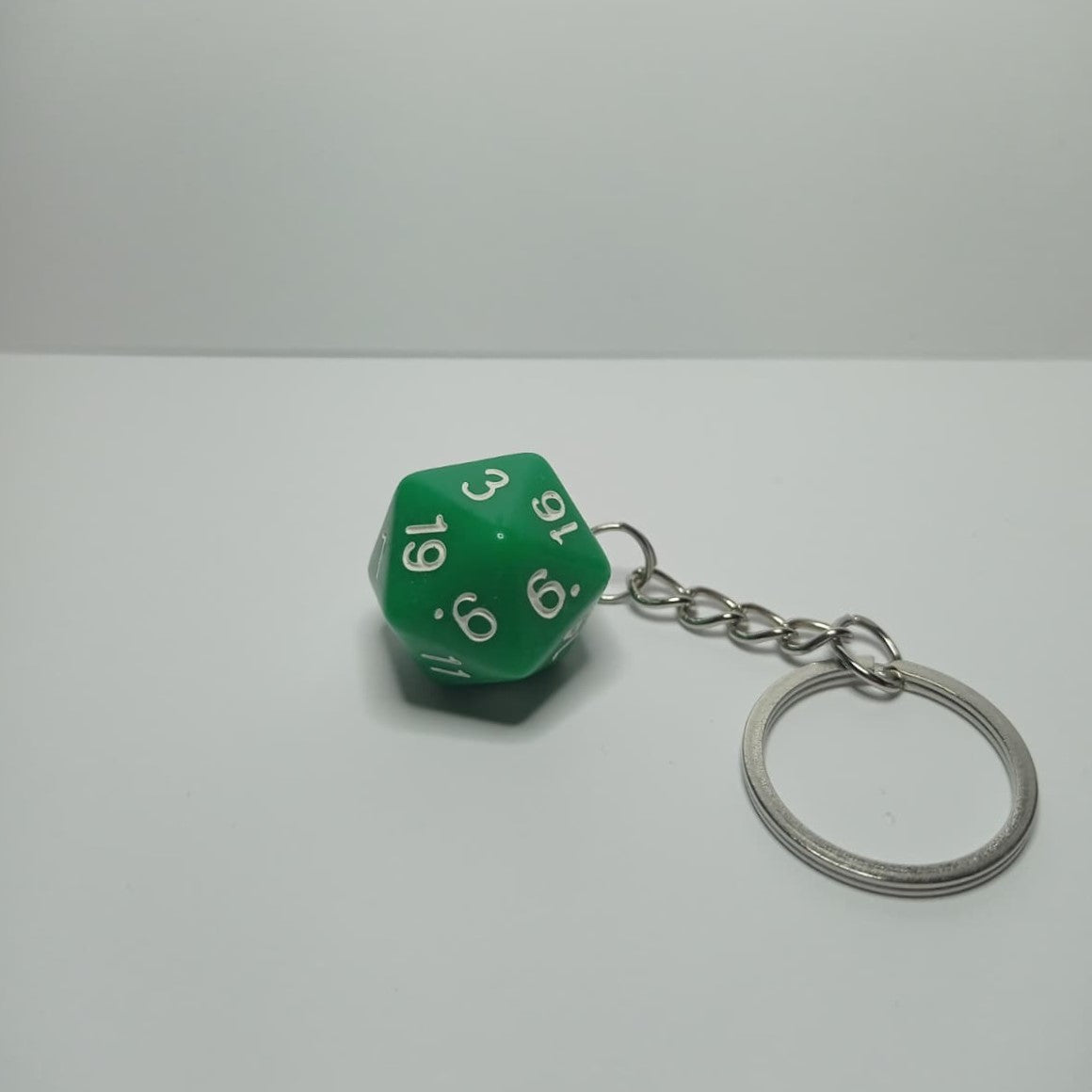 Yeşil D20 Zar Anahtarlık