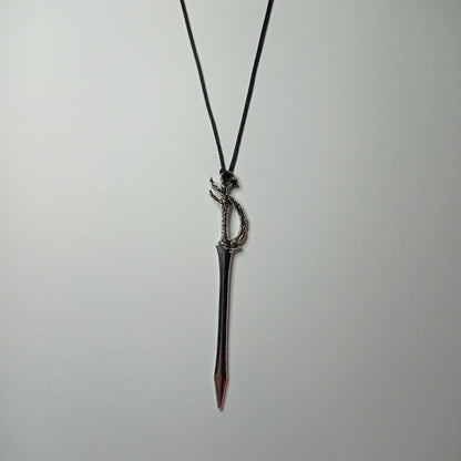 Court Sword Kolye