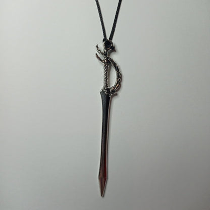 Court Sword Kolye