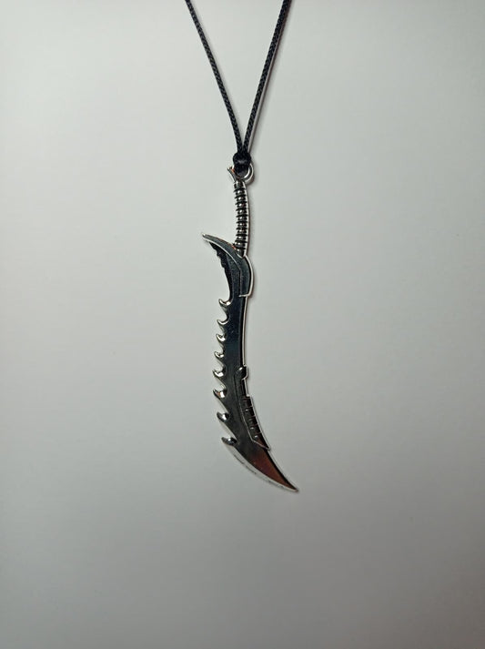 Fang Sword Kolye