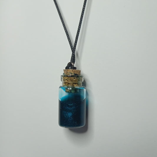 Midnight Potion Kolye