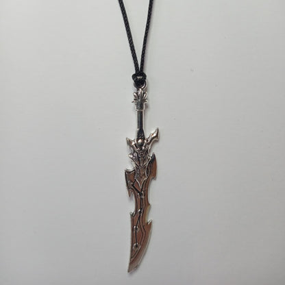 Shadowfang Kolye