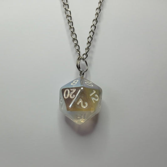 Prismatic D20 Zar Kolye