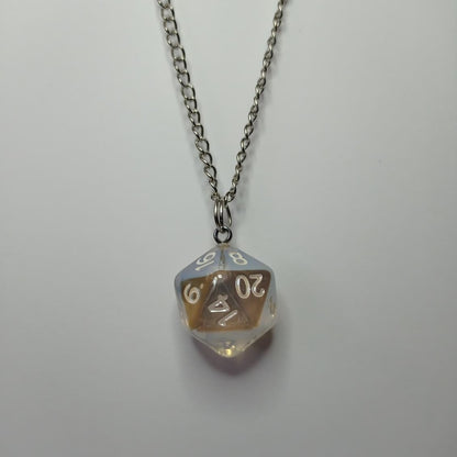 Prismatic D20 Zar Kolye