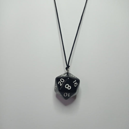 Siyah D20 Kolye