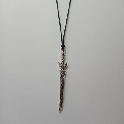 Moonstrike Sword Kolye