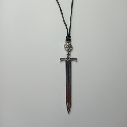 King’s Sword Kolye